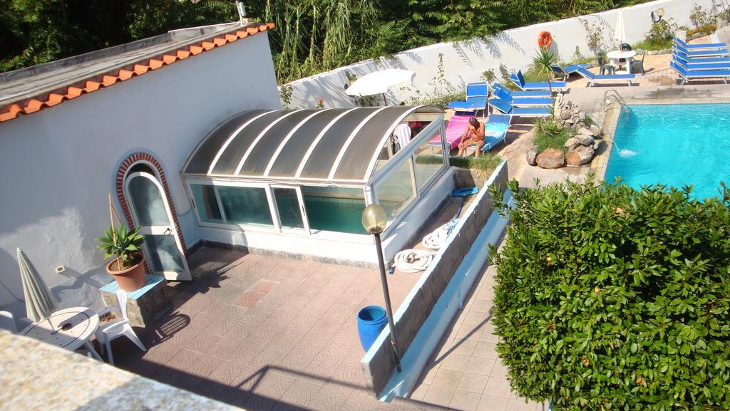 Ischia Uno Residence Forio di Ischia Zimmer foto
