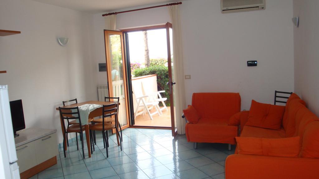 Ischia Uno Residence Forio di Ischia Zimmer foto